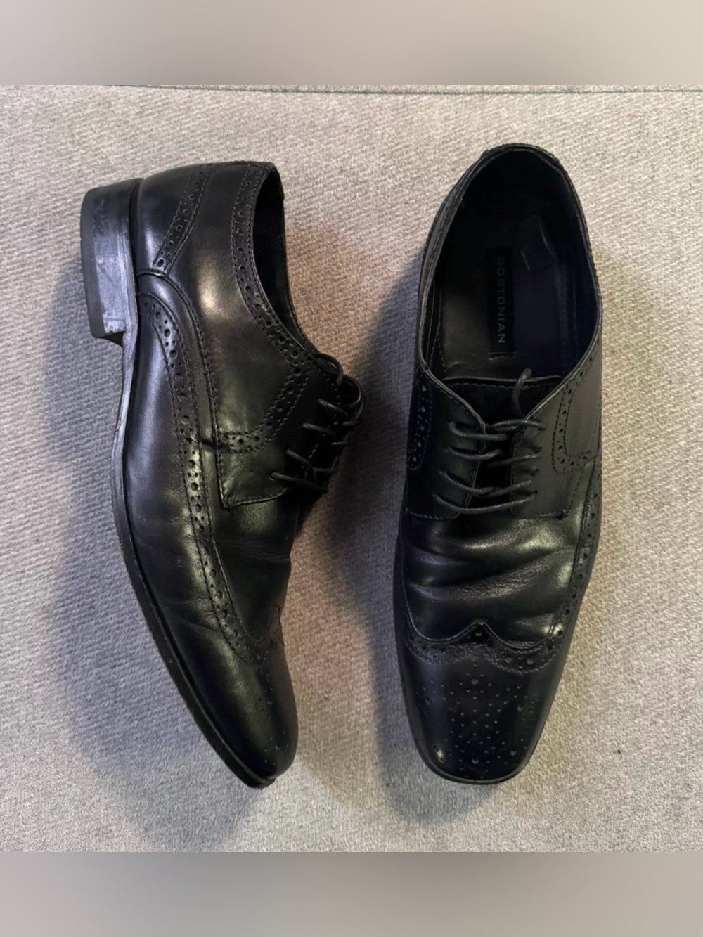 Bostonian Black Leather Brogue Lace-Up Oxfords